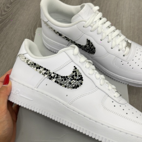 Nike Air Force BRAND NEW with Box - Mens Size 10.5 - Picture 4 of 9